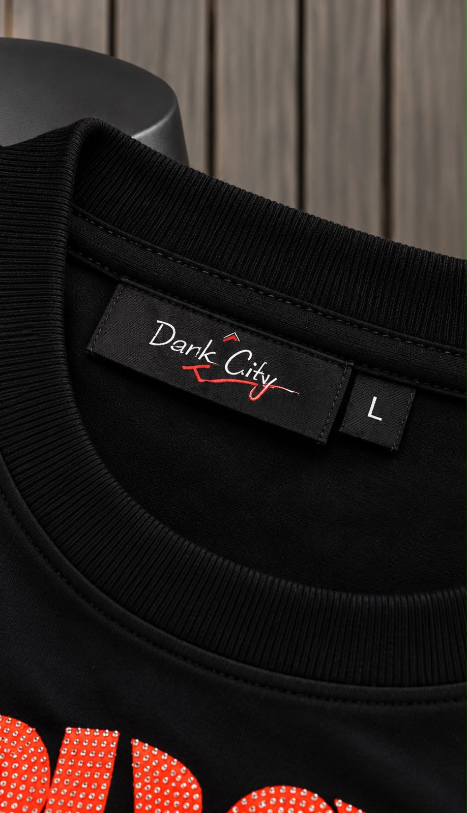 Playera Dark City Negra – Diseño Gráfico de Billar