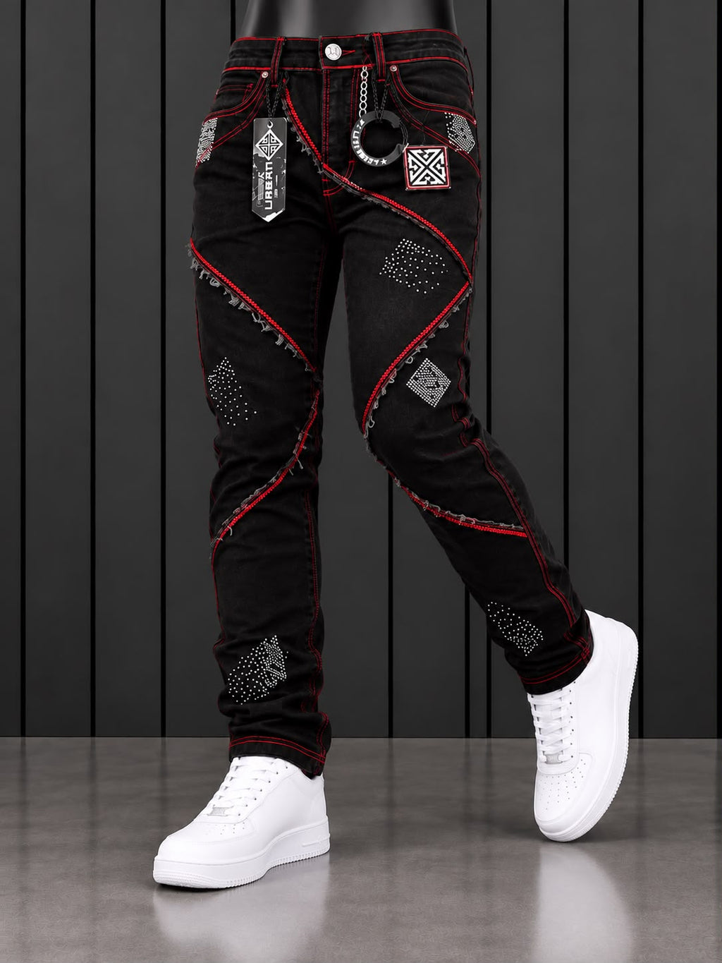 Pantalón CJ URBAN Negro con Detalles Rojos y Aplicaciones Urbanas