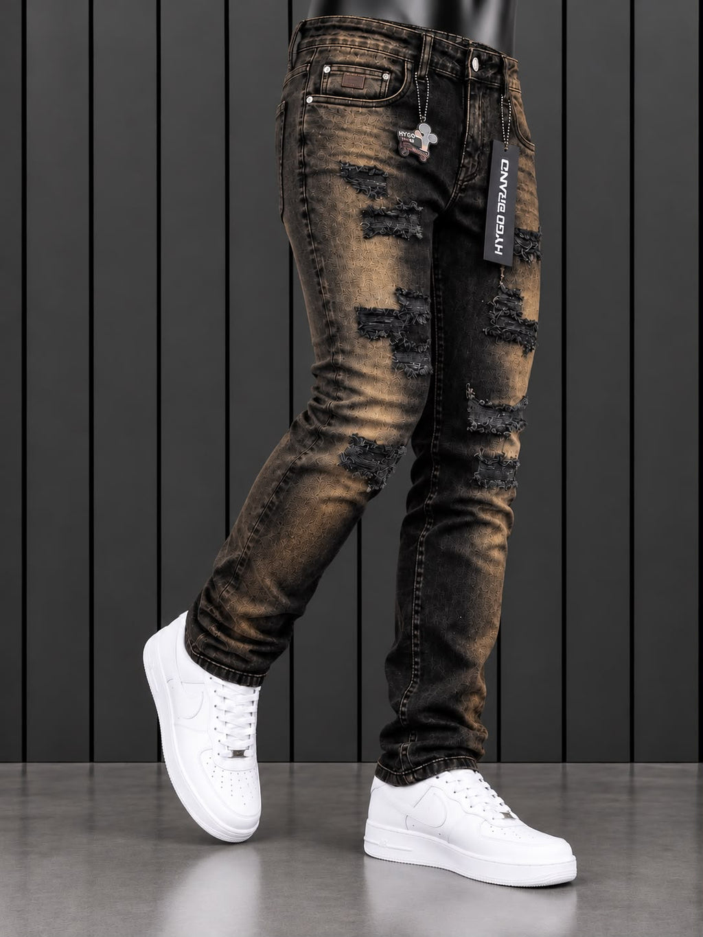 Pantalón Hygo Brand; Negro, Diseño Vintage Desgastado