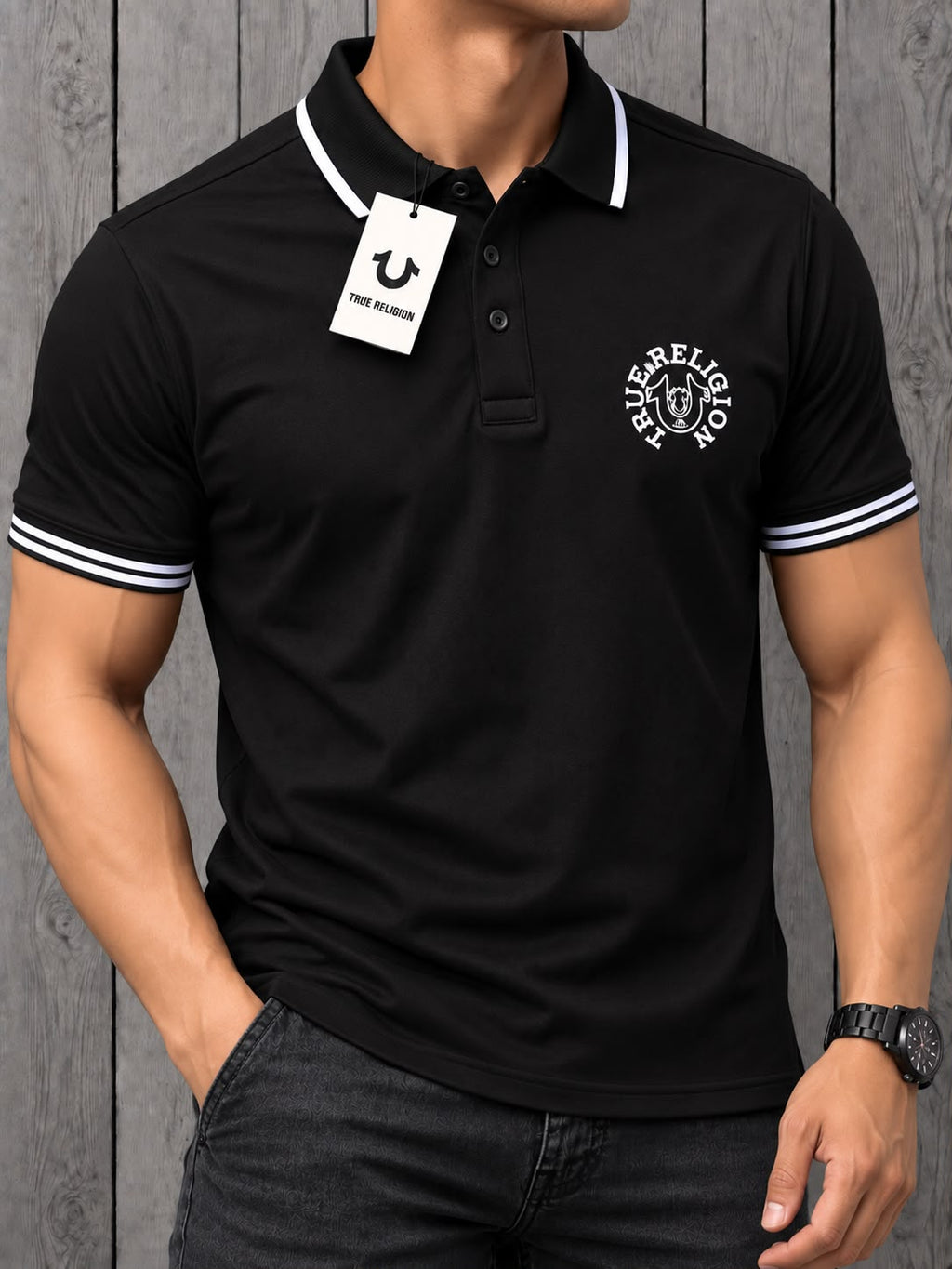 Playera Polo True Religion Negra con Detalles Blancos