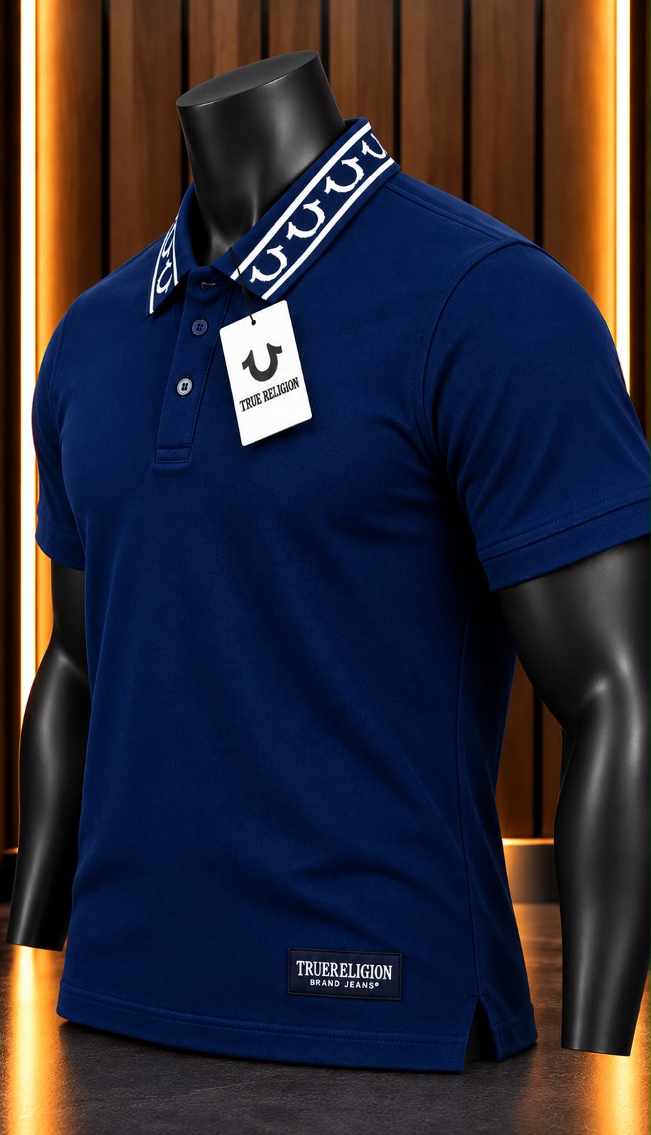 Playera Polo True Religion Azul Marino con Cuello Detallado
