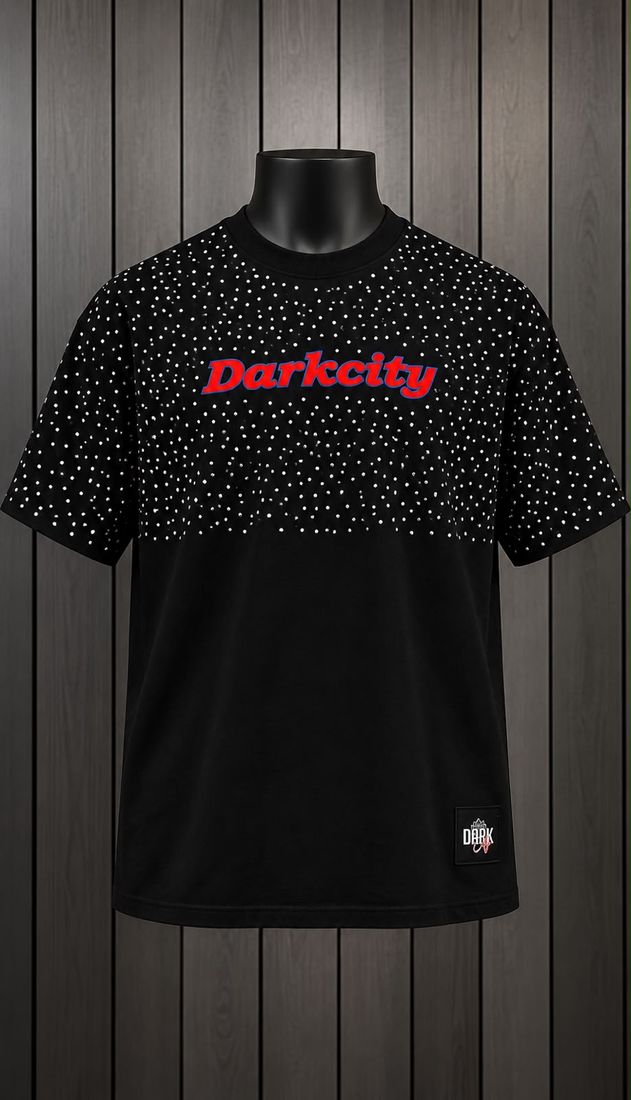 Playera Darkcity DC Worldwide Negra con Detalles Blancos