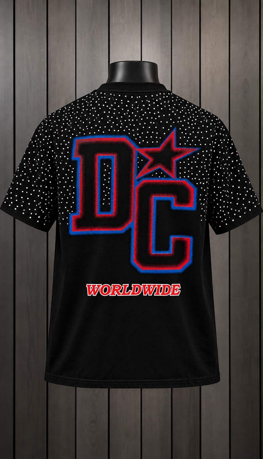 Playera Darkcity DC Worldwide Negra con Detalles Blancos