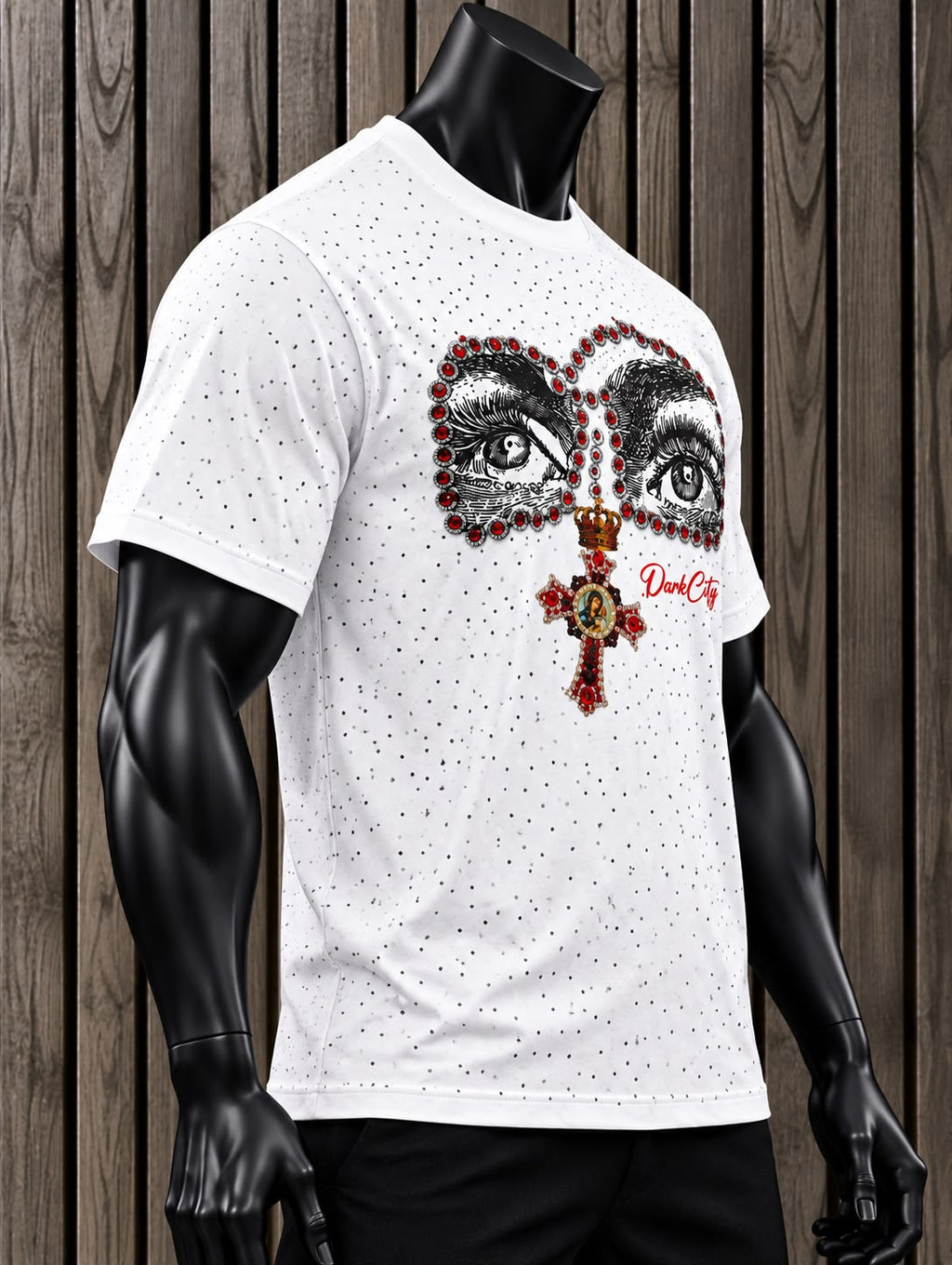 Playera Hombre DarkCity Blanca con Estampado de Ojos y Cruz