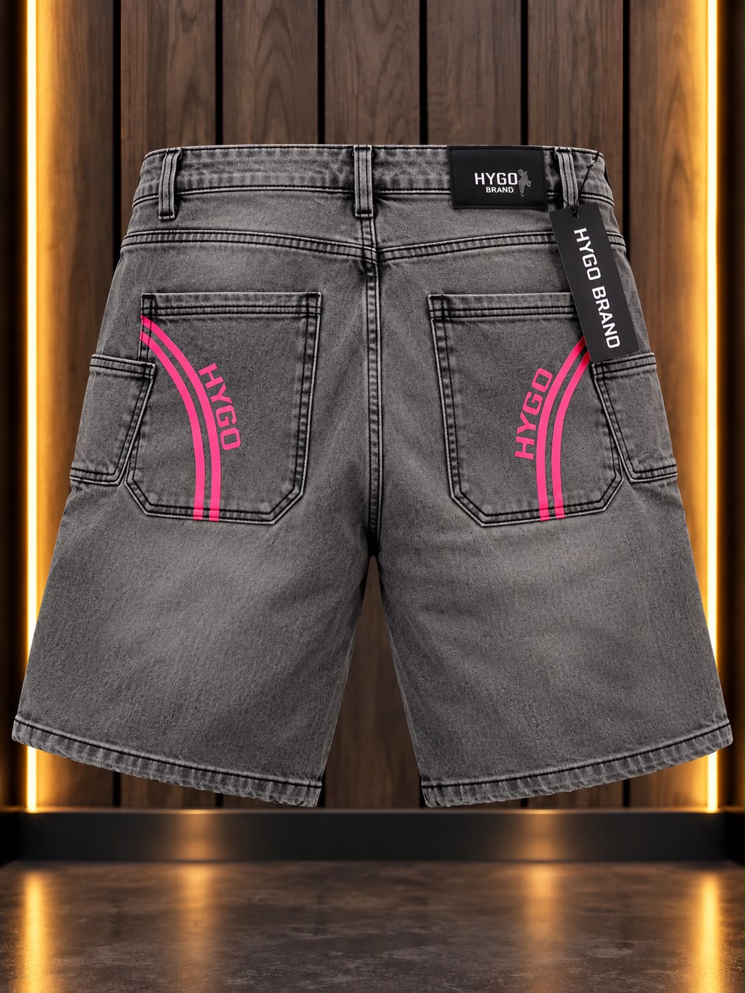 Bermuda HYGO Brand – Detalles Rosa o Rojo